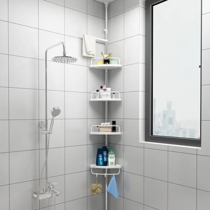 Étagère d'angle télescopique 4 niveaux installée dans une douche