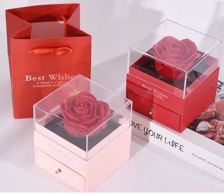 Coffret Rose Éternelle et son Collier d'Amour